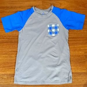 Disney Boys Pocket Tee - Size Small